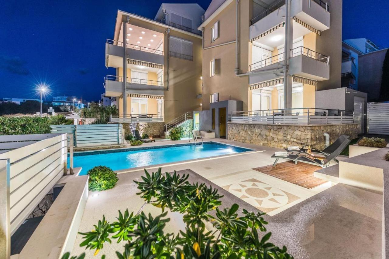 Vile Sunca Novalja Exterior photo