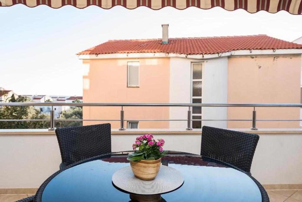 Vile Sunca Novalja Exterior photo